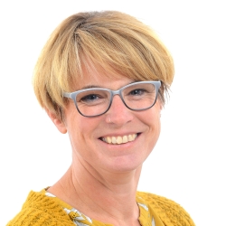 Sozialarbeiterin / Sozialpädagogin(B.A.), Bereichsleitung NRW Senden Sie mir eine E-Mail